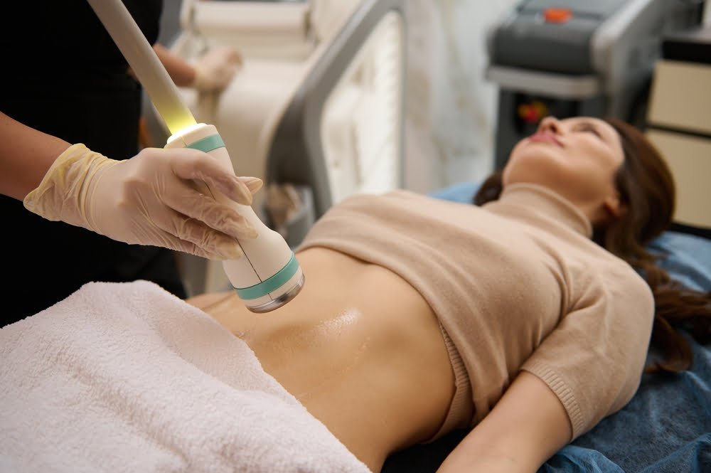 Technology and Approach How Vaser lipo and Laser Lipo Differ